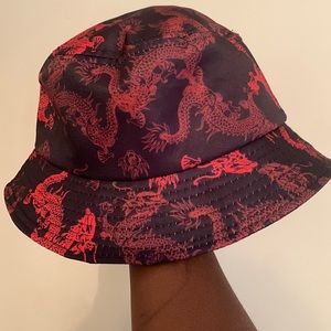 Bucket hat